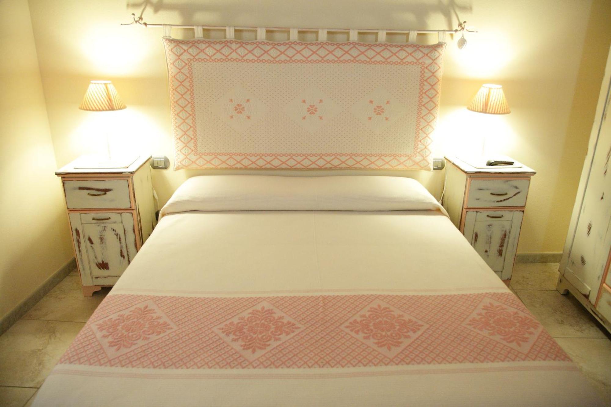 B&B Monte Prama Càbras 外观 照片